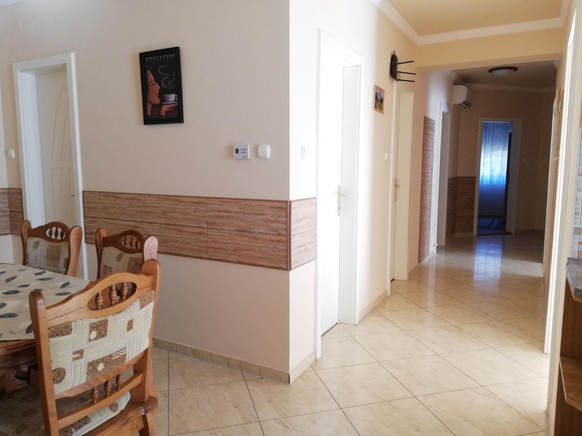 Imola Es Andrea Apartmanhaz Hajduszoboszlo Exterior photo