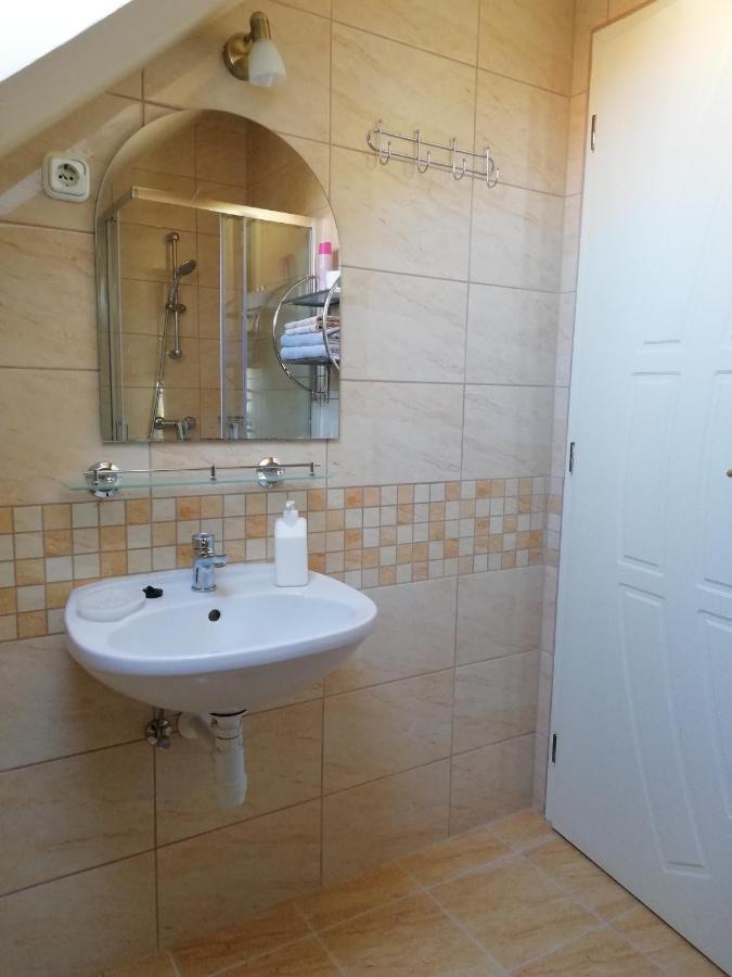 Imola Es Andrea Apartmanhaz Hajduszoboszlo Exterior photo