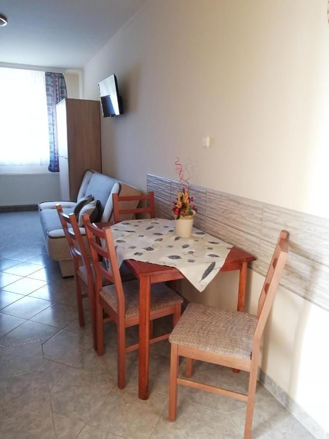 Imola Es Andrea Apartmanhaz Hajduszoboszlo Exterior photo