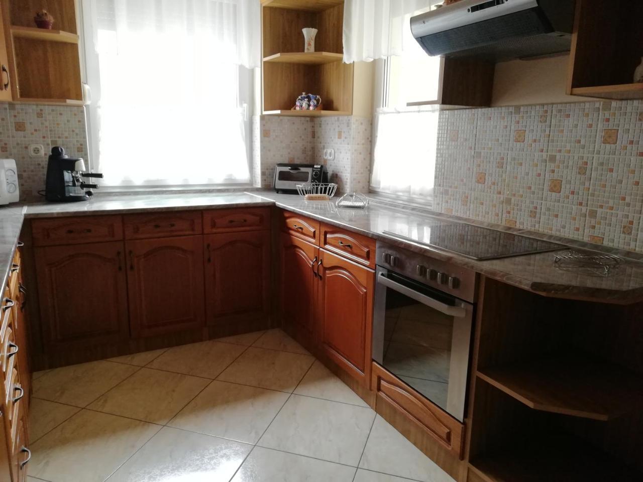 Imola Es Andrea Apartmanhaz Hajduszoboszlo Exterior photo